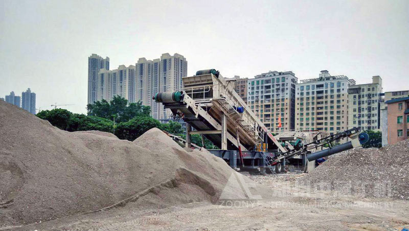 移動碎石機(jī)