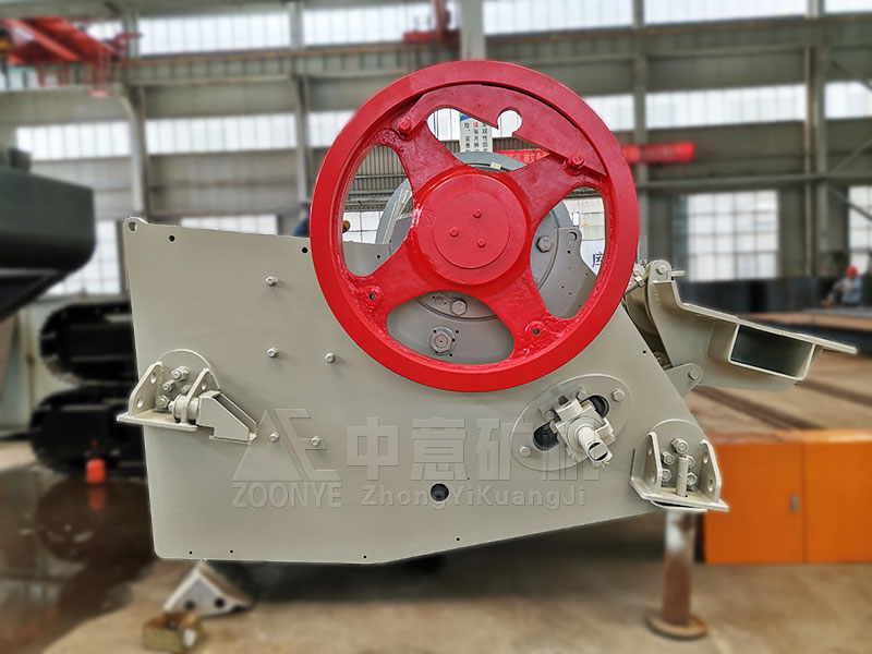 顎式破碎機車間實拍